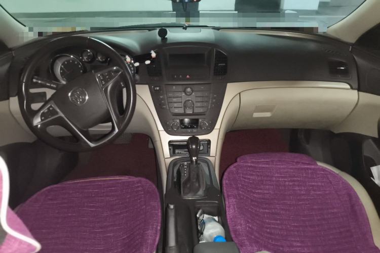 Used Buick Regal 2012 2.0L Luxury Edition Center Console