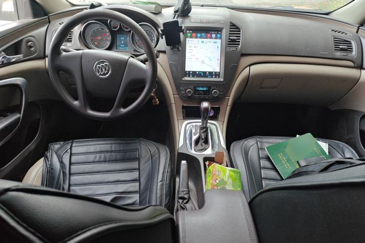 Used Buick Regal 2012 2.0L Comfort Edition Center Console