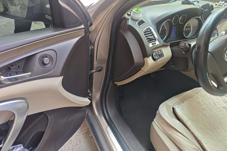 Used Buick Regal 2012 2.0L Comfort Edition Driver Seat