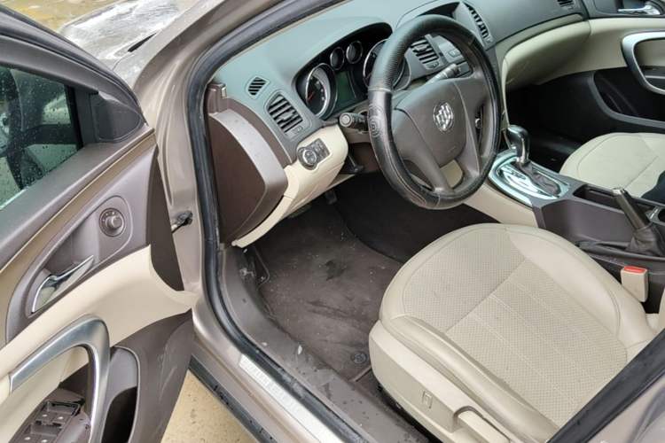 Used Buick Regal 2012 2.0L Comfort Edition Driver Seat