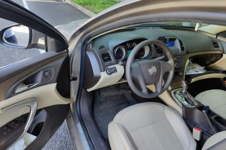 Used Buick Regal 2012 2.0L Comfort Edition Driver Seat