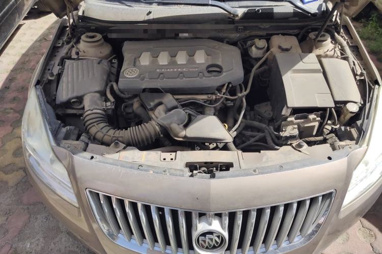 Used Buick Regal 2012 2.0L Comfort Edition Engine Bay