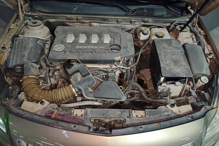Used Buick Regal 2012 2.0L Luxury Edition Engine Bay