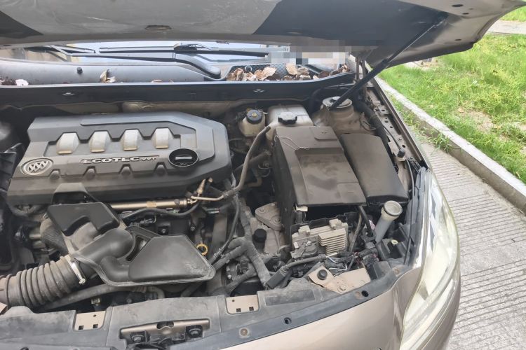 Used Buick Regal 2012 2.0L Luxury Edition Engine Bay Left