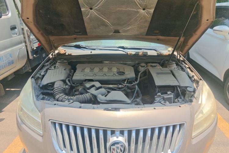 Used Buick Regal 2012 2.0L Comfort Edition Engine Bay