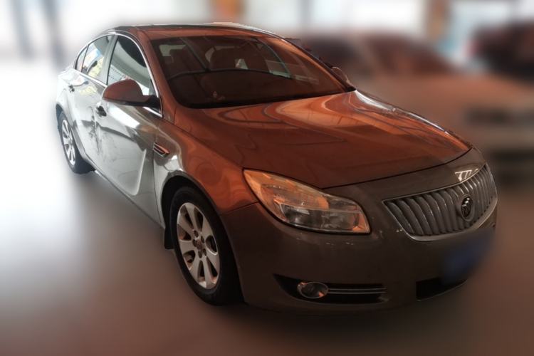 Used Buick Regal 2012 2.0L Comfort Edition Front Right 45 Deg