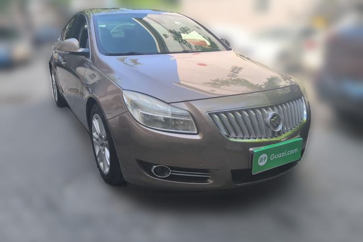 Used Buick Regal 2012 2.4L SIDI Elite Edition Front Right 45 Deg