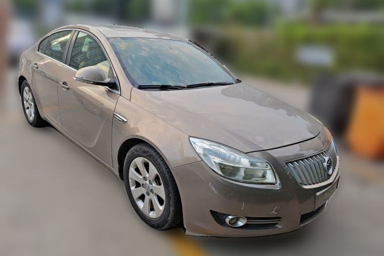 Used Buick Regal 2012 2.0L Comfort Edition Front Right 45 Deg
