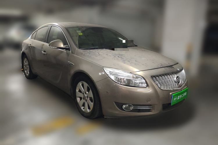 Used Buick Regal 2012 2.0L Luxury Edition Front Right 45 Deg