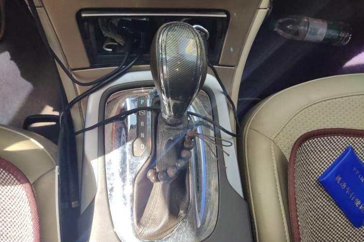 Used Buick Regal 2012 2.0L Comfort Edition Gear Lever