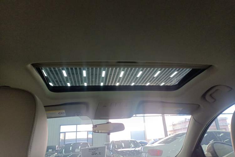 Used Buick Regal 2012 2.0L Comfort Edition Headliner