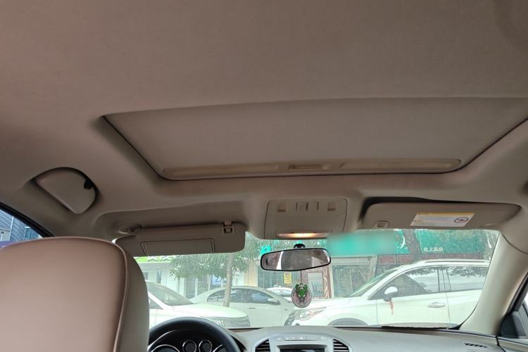 Used Buick Regal 2012 2.0L Comfort Edition Headliner