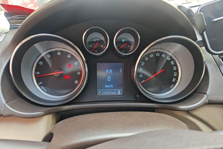 Used Buick Regal 2012 2.0L Comfort Edition Instrument Cluster
