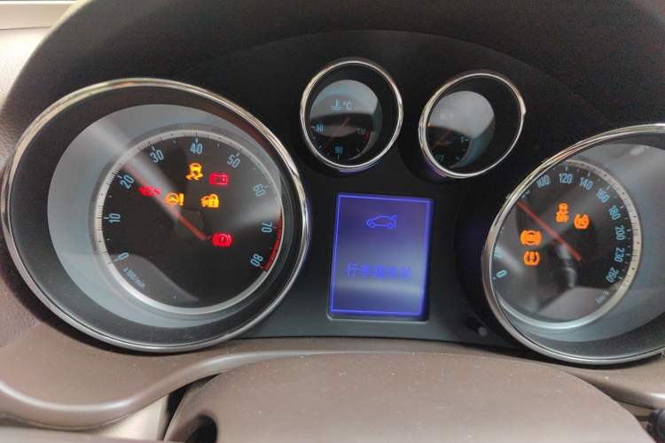 Used Buick Regal 2012 2.0L Comfort Edition Instrument Cluster