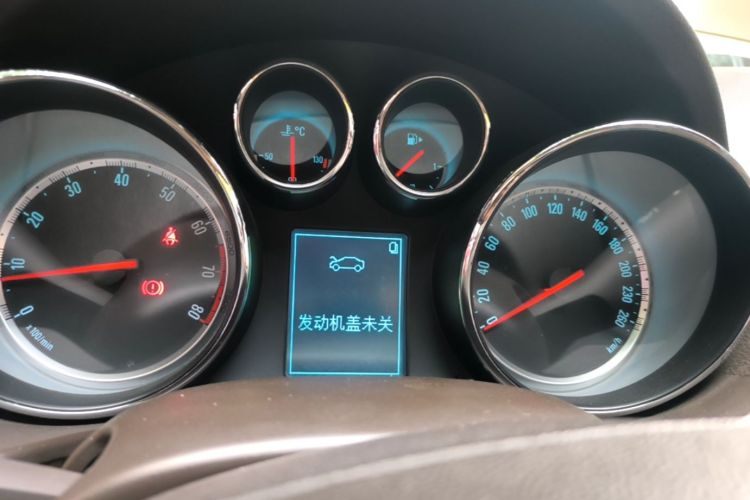 Used Buick Regal 2012 2.0L Luxury Edition Instrument Cluster