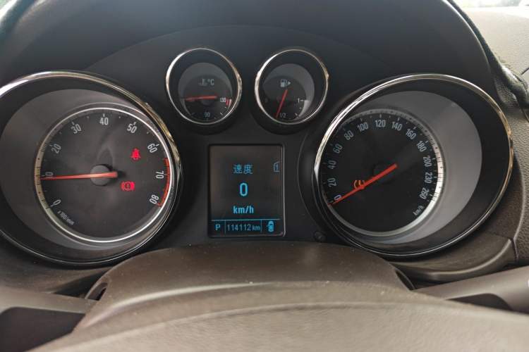 Used Buick Regal 2012 2.0L Comfort Edition Instrument Cluster