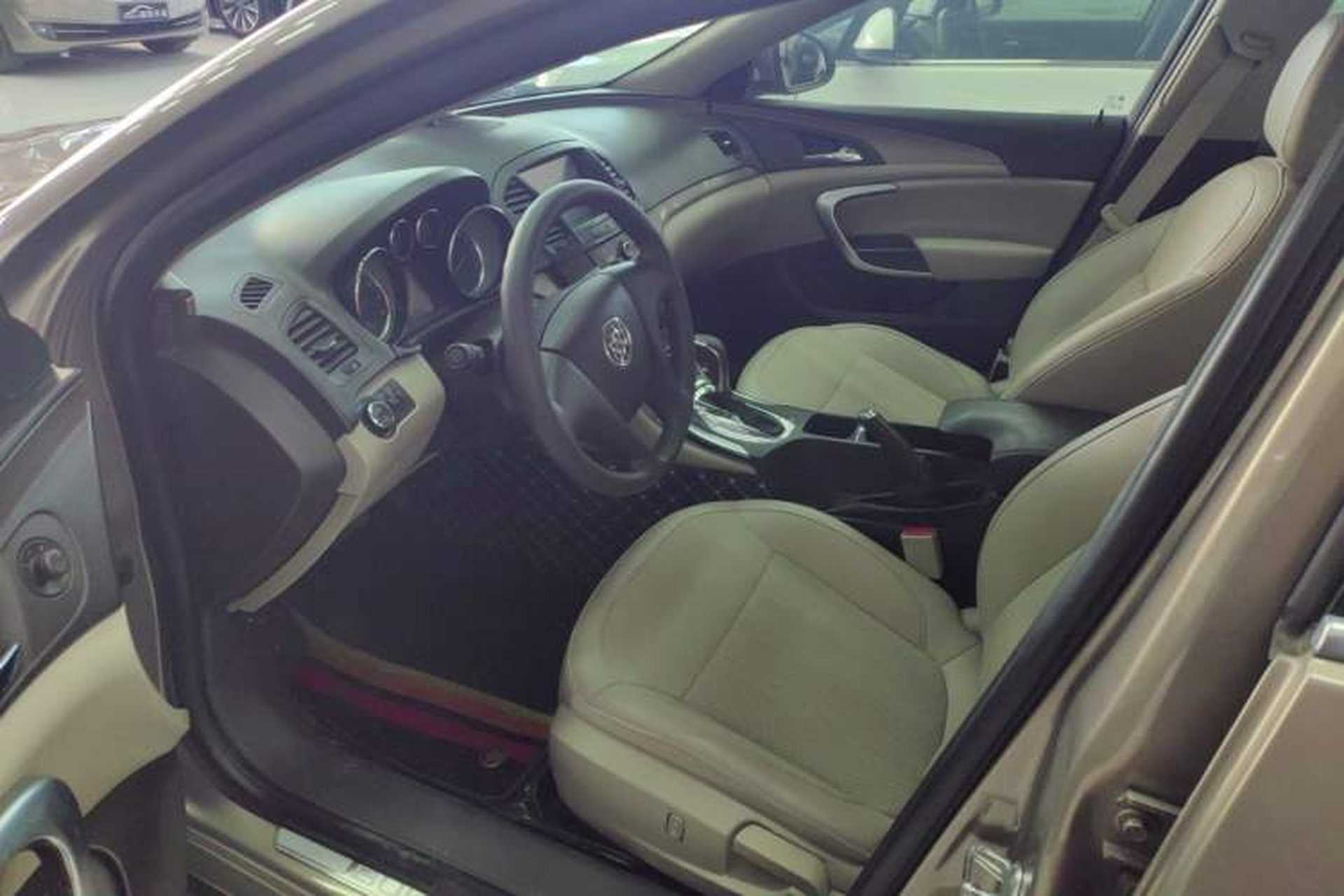 Used Buick Regal 2012 2.0L Comfort Edition Interior 2