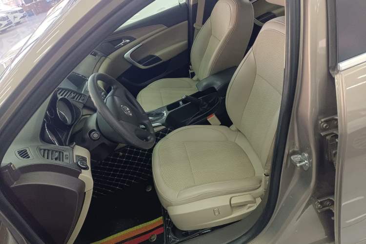 Used Buick Regal 2012 2.0L Comfort Edition Left Front Seat