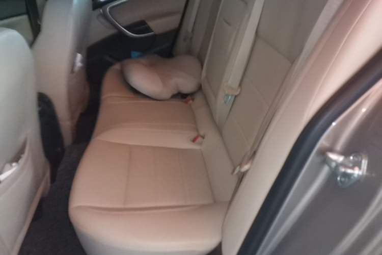 Used Buick Regal 2012 2.0L Comfort Edition Left Rear Seat