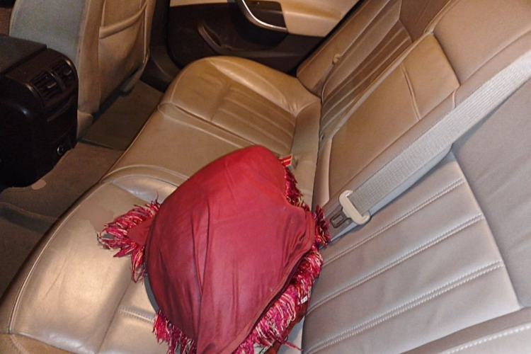 Used Buick Regal 2012 2.0L Luxury Edition Left Rear Seat