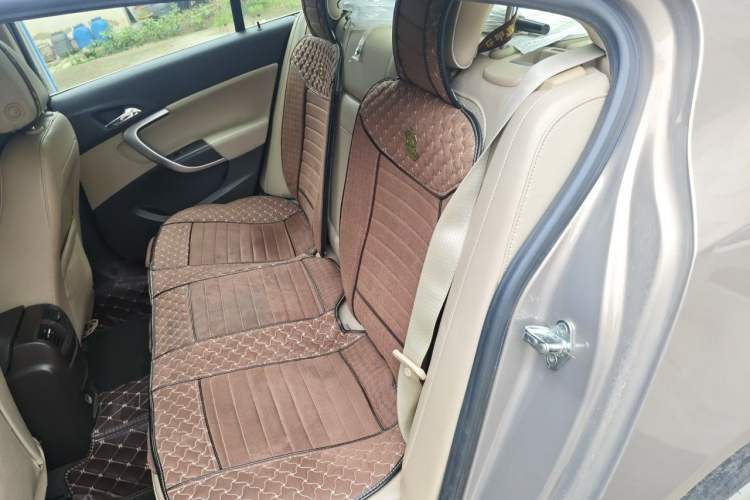 Used Buick Regal 2012 2.0L Comfort Edition Left Rear Seat