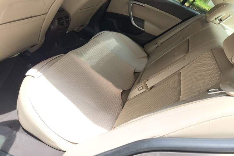 Used Buick Regal 2012 2.0L Comfort Edition Left Rear Seat