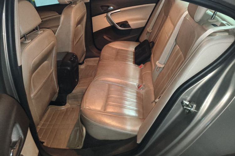 Used Buick Regal 2012 2.0L Luxury Edition Left Rear Seat