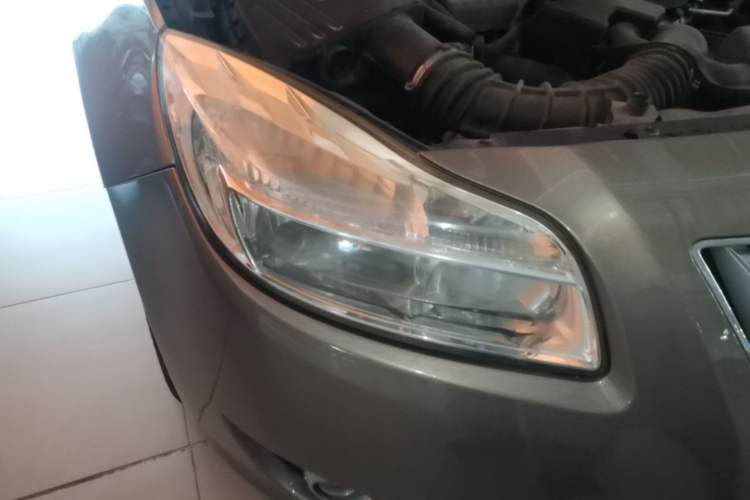 Used Buick Regal 2012 2.0L Comfort Edition Right Front Headlight