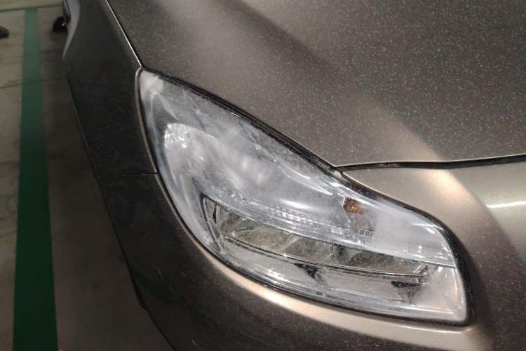 Used Buick Regal 2012 2.0L Luxury Edition Right Front Headlight