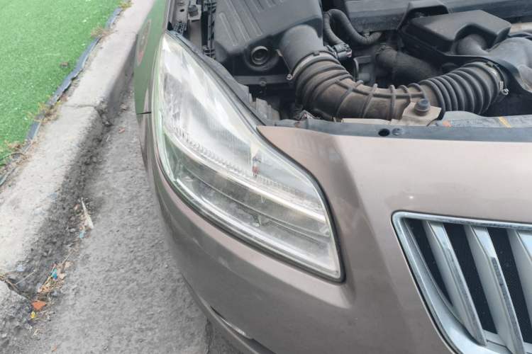 Used Buick Regal 2012 2.0L Comfort Edition Right Front Headlight