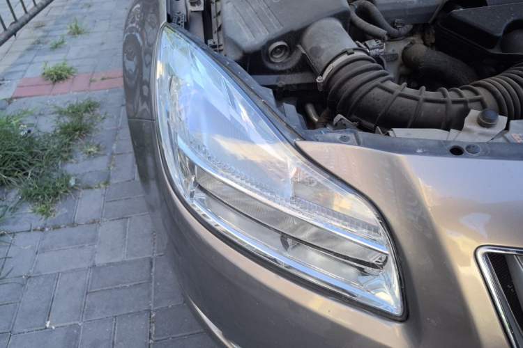 Used Buick Regal 2012 2.0L Comfort Edition Right Front Headlight