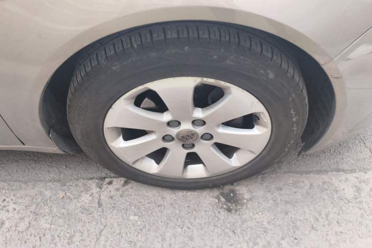 Used Buick Regal 2012 2.0L Comfort Edition Right Front Wheel Hub