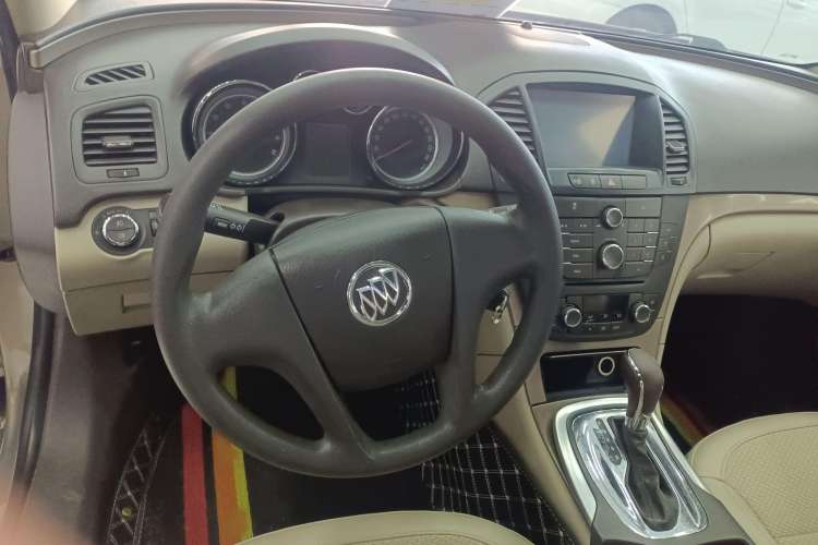 Used Buick Regal 2012 2.0L Comfort Edition Steering Wheel