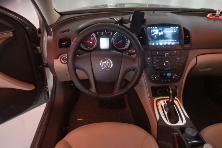 Used Buick Regal 2012 2.0L Comfort Edition Steering Wheel