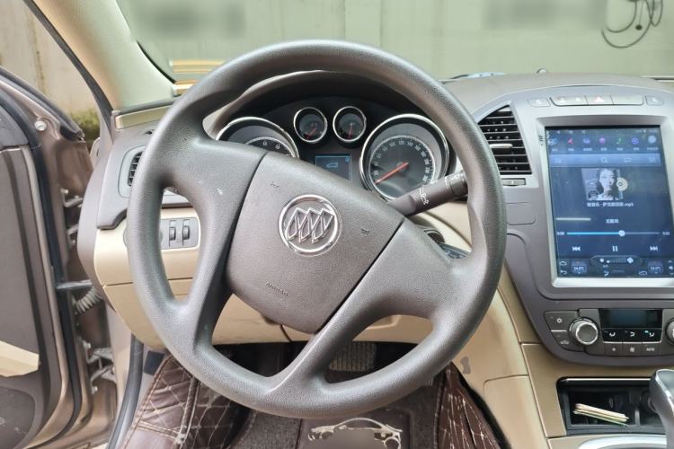 Used Buick Regal 2012 2.0L Comfort Edition Steering Wheel
