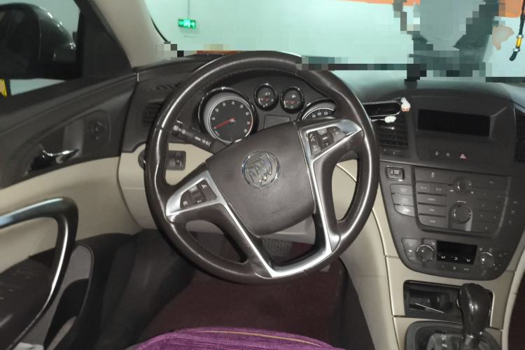 Used Buick Regal 2012 2.0L Luxury Edition Steering Wheel