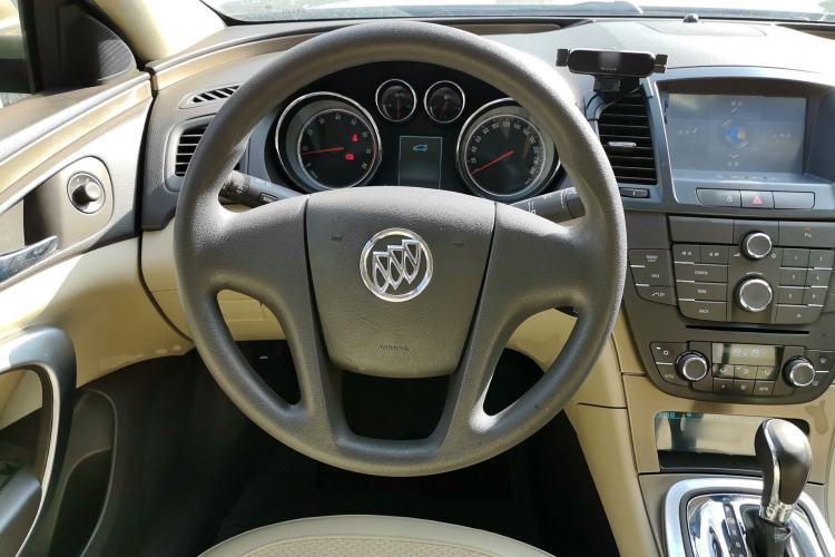 Used Buick Regal 2012 2.0L Comfort Edition Steering Wheel