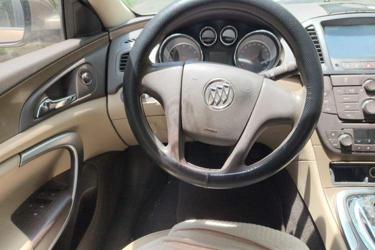 Used Buick Regal 2012 2.0L Comfort Edition Steering Wheel