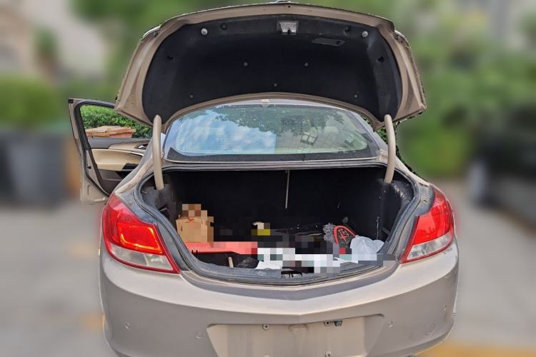 Used Buick Regal 2012 2.0L Comfort Edition Trunk