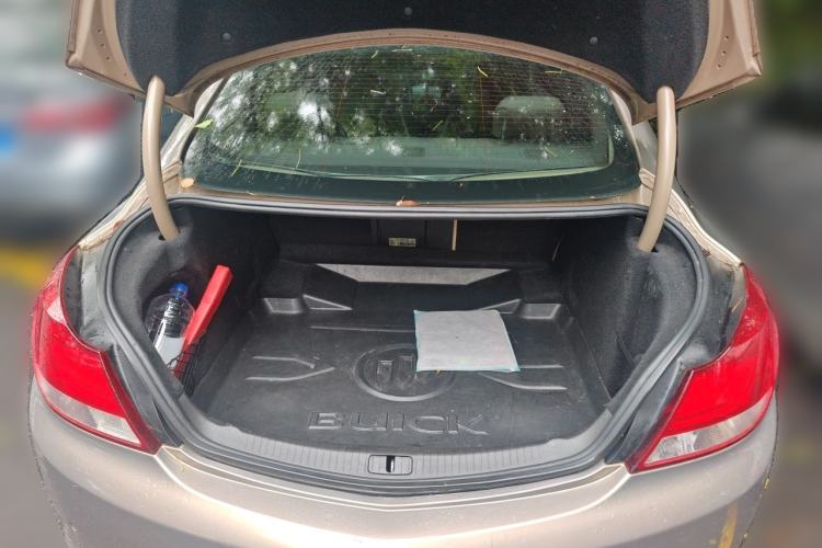 Used Buick Regal 2012 2.0L Comfort Edition Trunk