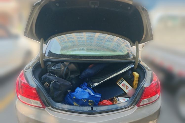 Used Buick Regal 2012 2.0L Comfort Edition Trunk