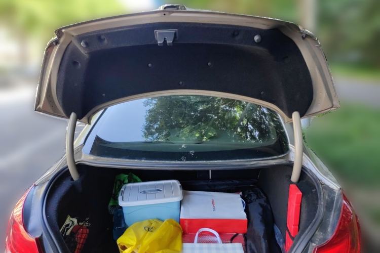 Used Buick Regal 2012 2.0L Comfort Edition Trunk