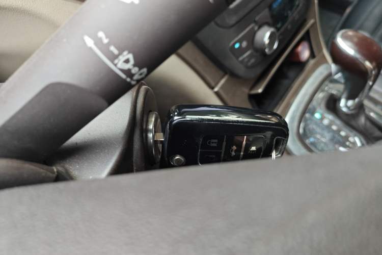 Used Buick Regal 2012 2.0L Comfort Edition Vehicle Key