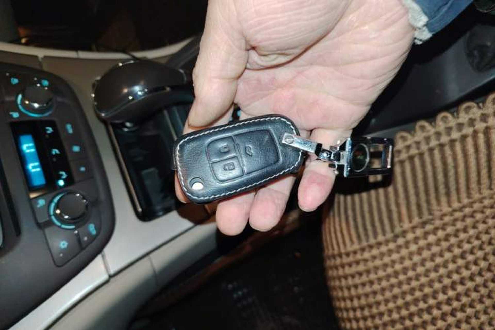 Used Buick Regal 2012 2.0L Luxury Edition Vehicle Key