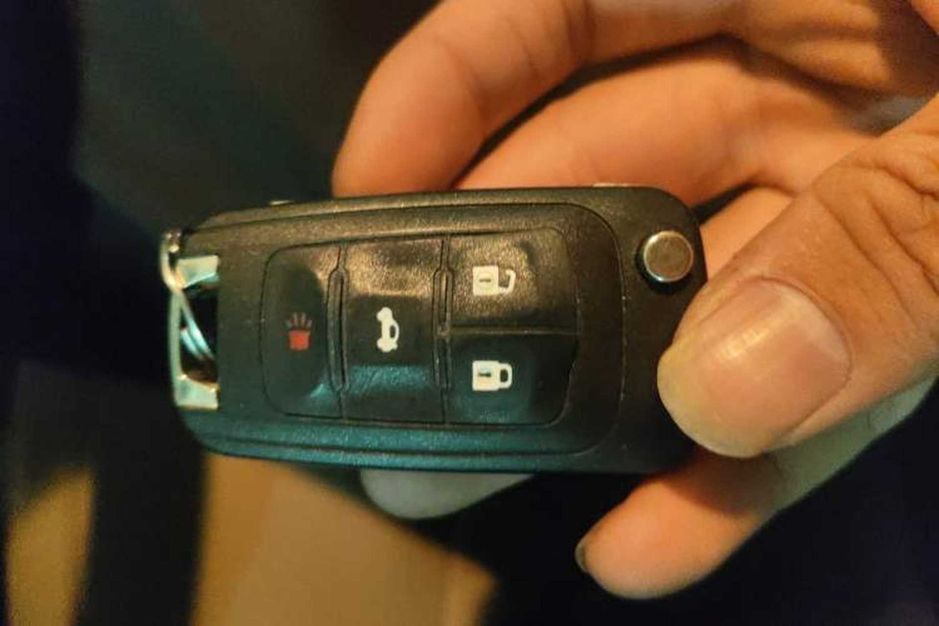 Used Buick Regal 2012 2.0L Luxury Edition Vehicle Key