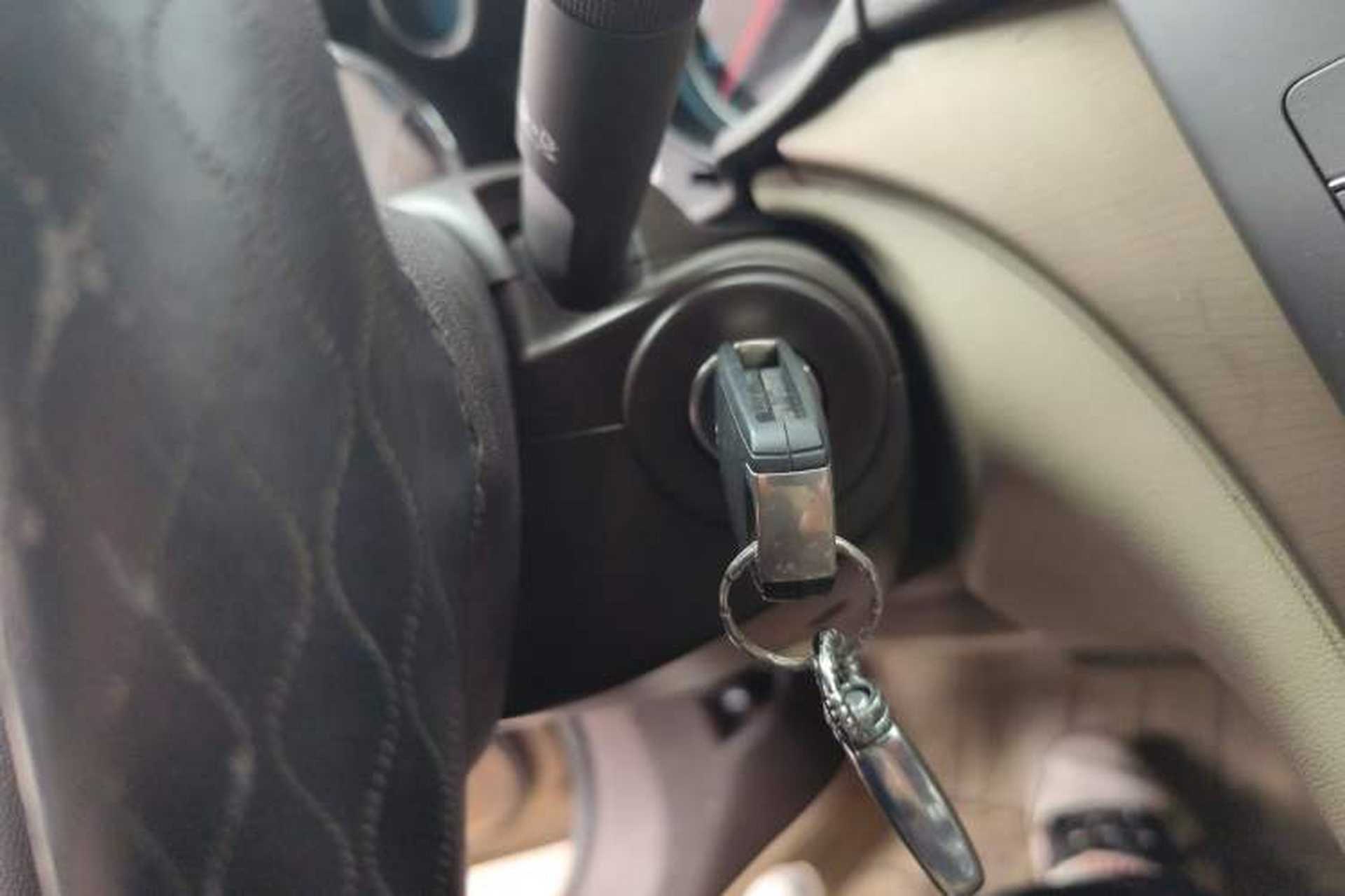 Used Buick Regal 2012 2.0L Comfort Edition Vehicle Key