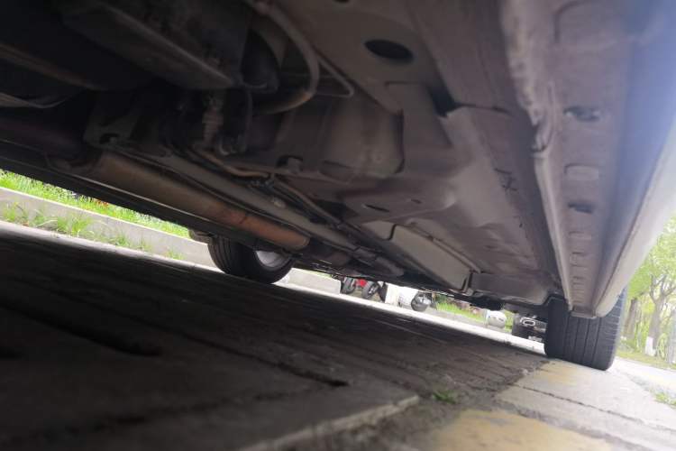 Used Buick Regal 2012 2.4L SIDI Elite Edition Chassis Rear Right