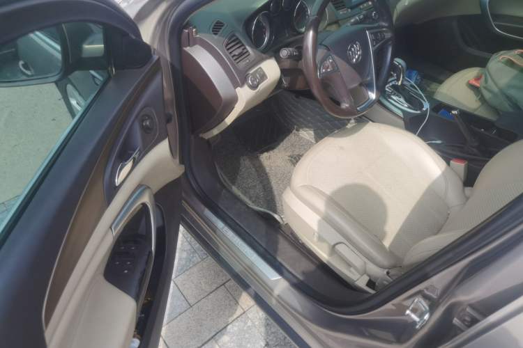 Used Buick Regal 2012 2.0L Comfort Edition Driver Seat