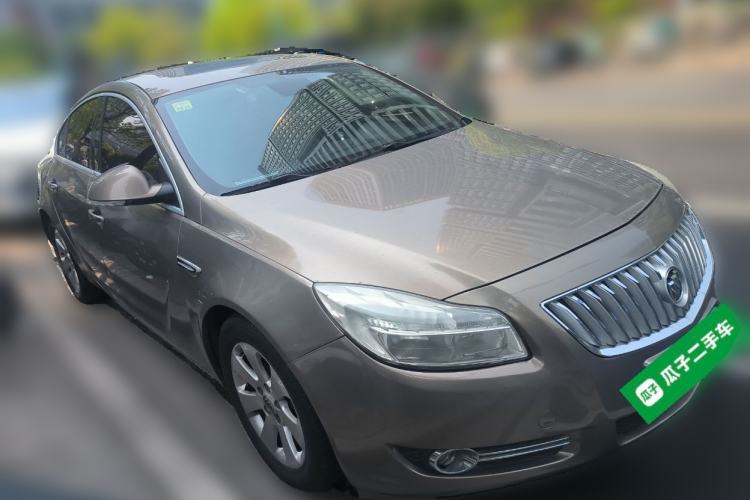 Used Buick Regal 2012 2.0L Luxury Edition Front Right 45 Deg