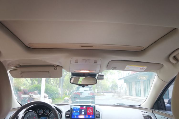Used Buick Regal 2012 2.4L SIDI Elite Edition Headliner